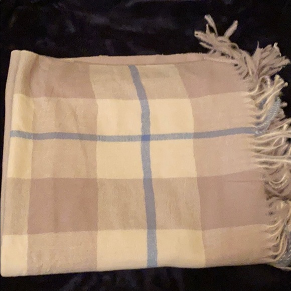 NEW Elegant Super Soft Winter big Shawl - Picture 4 of 5